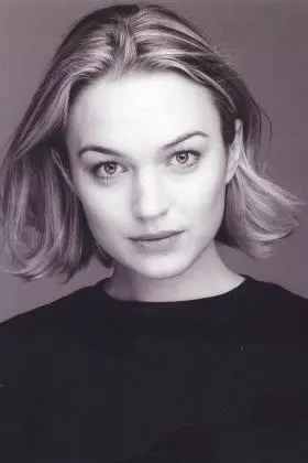 Sophia Myles_peliplat