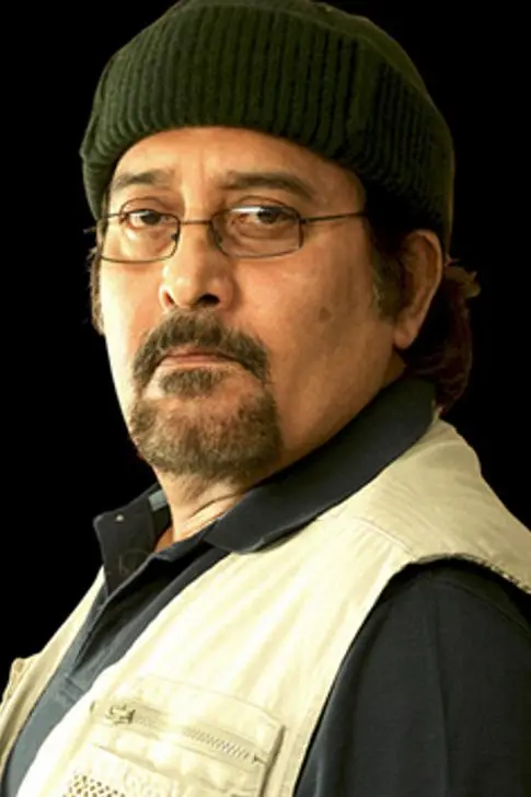 Vinod Khanna_peliplat