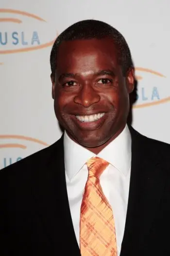 Phill Lewis_peliplat