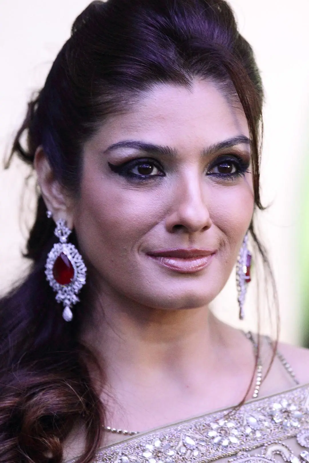 Raveena Tandon_peliplat