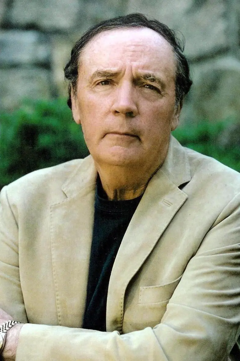 James Patterson_peliplat