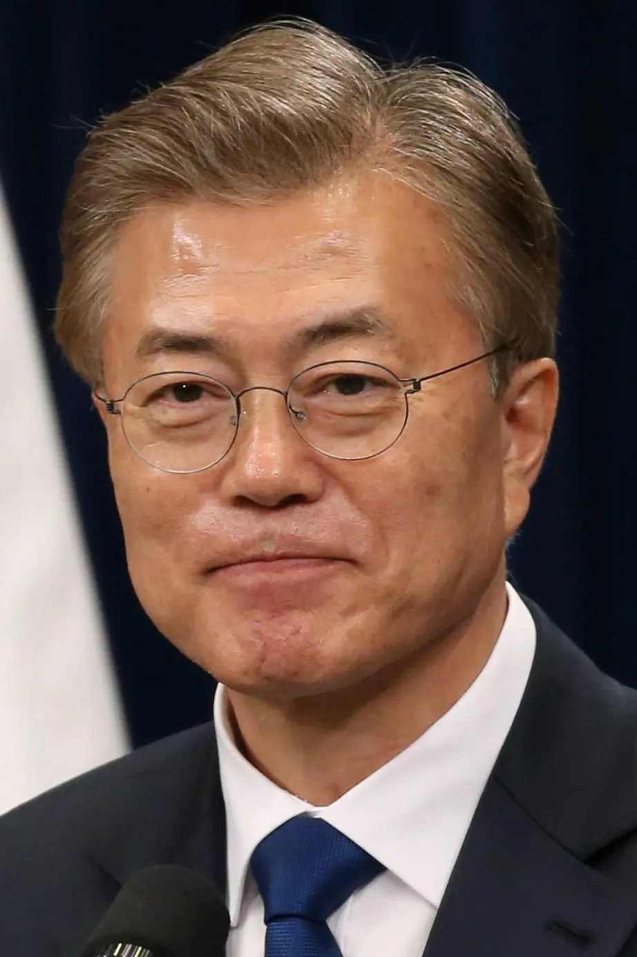 Moon Jae-in_peliplat