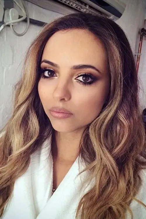 Jade Thirlwall_peliplat