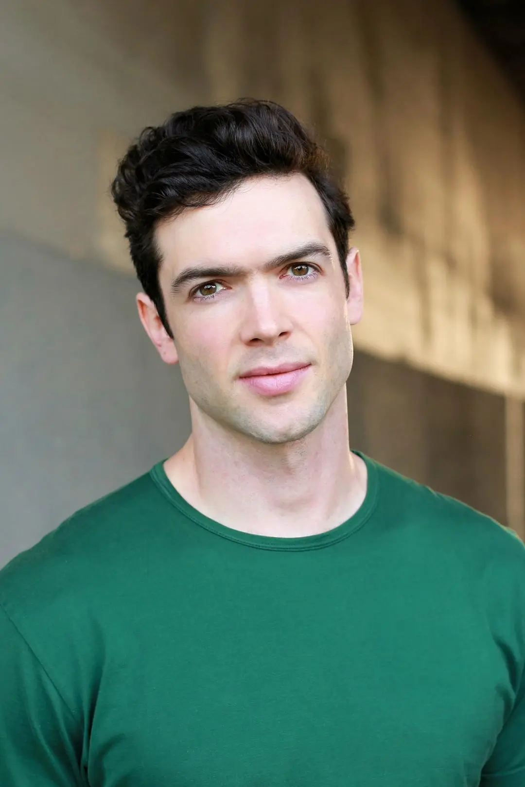 Ethan Peck_peliplat