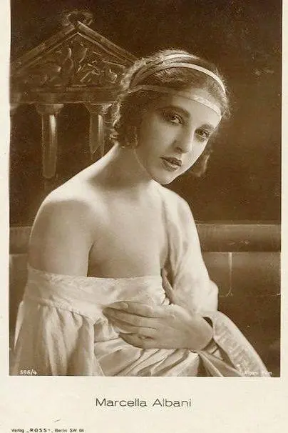 Marcella Albani_peliplat