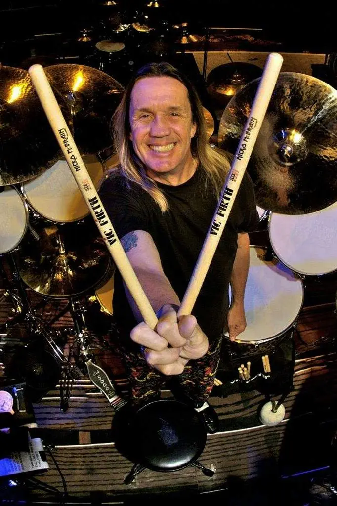 Nicko McBrain_peliplat