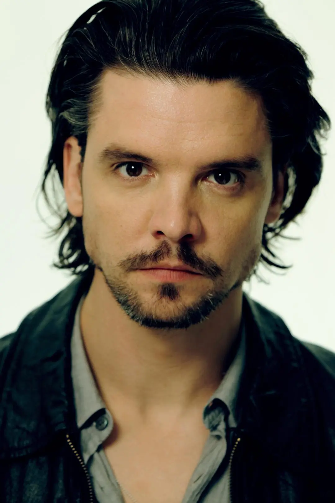 Andrew Lee Potts_peliplat