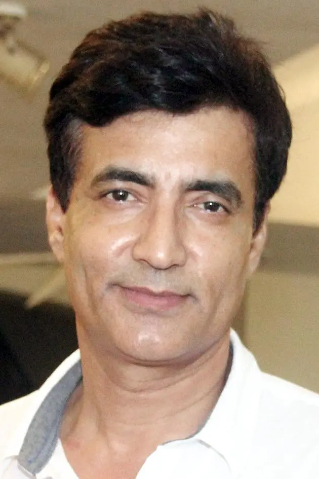 Narendra Jha_peliplat