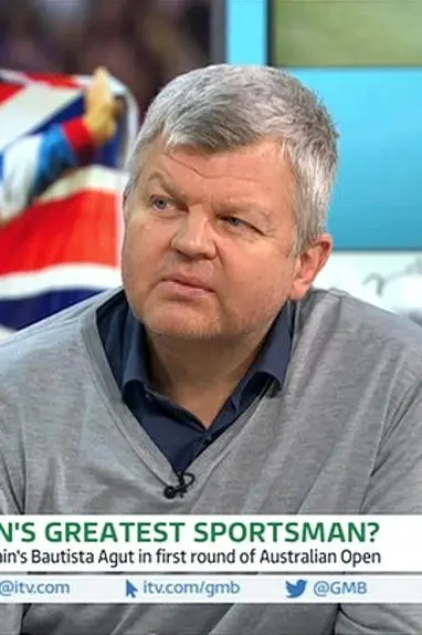 Adrian Chiles_peliplat