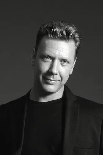 Mikael Persbrandt_peliplat