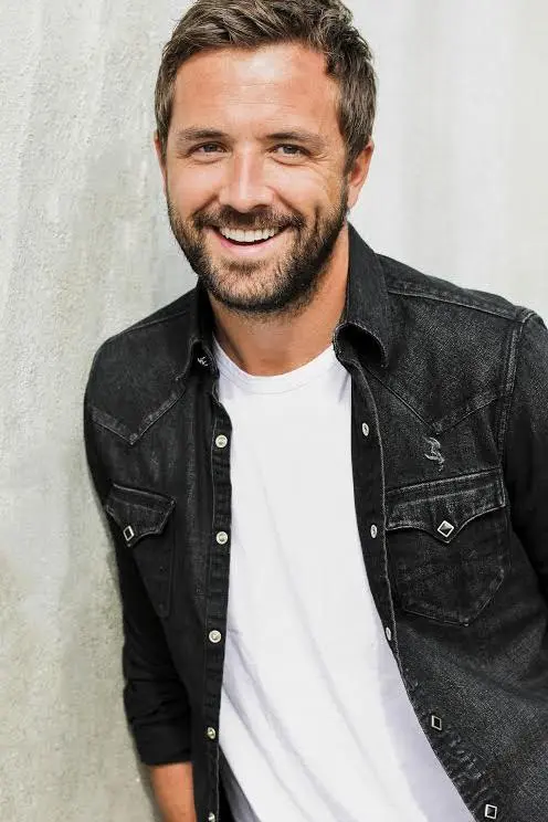 Darren McMullen_peliplat