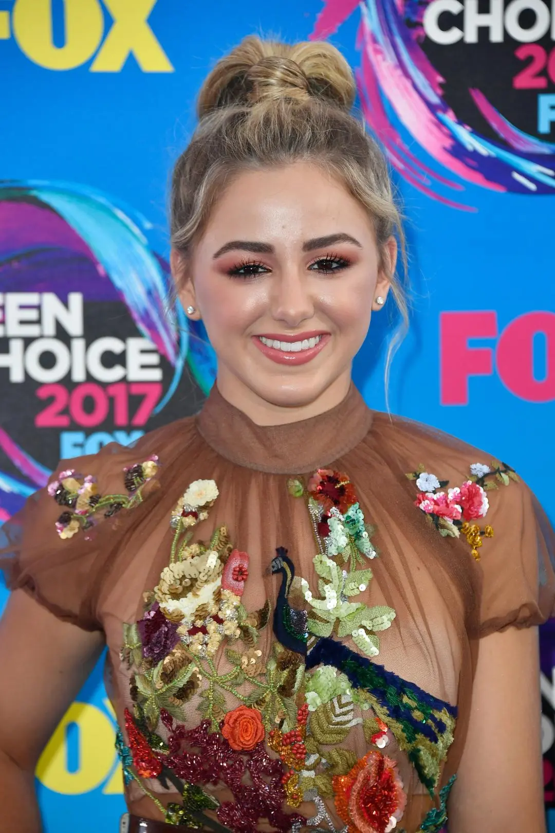 Chloe Lukasiak_peliplat