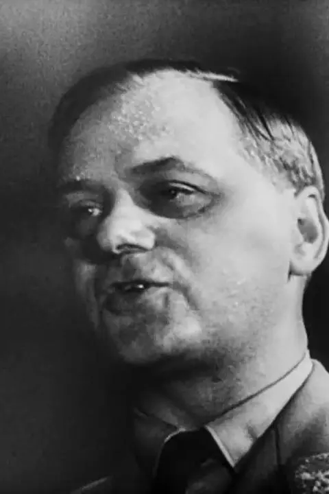 Alfred Rosenberg_peliplat