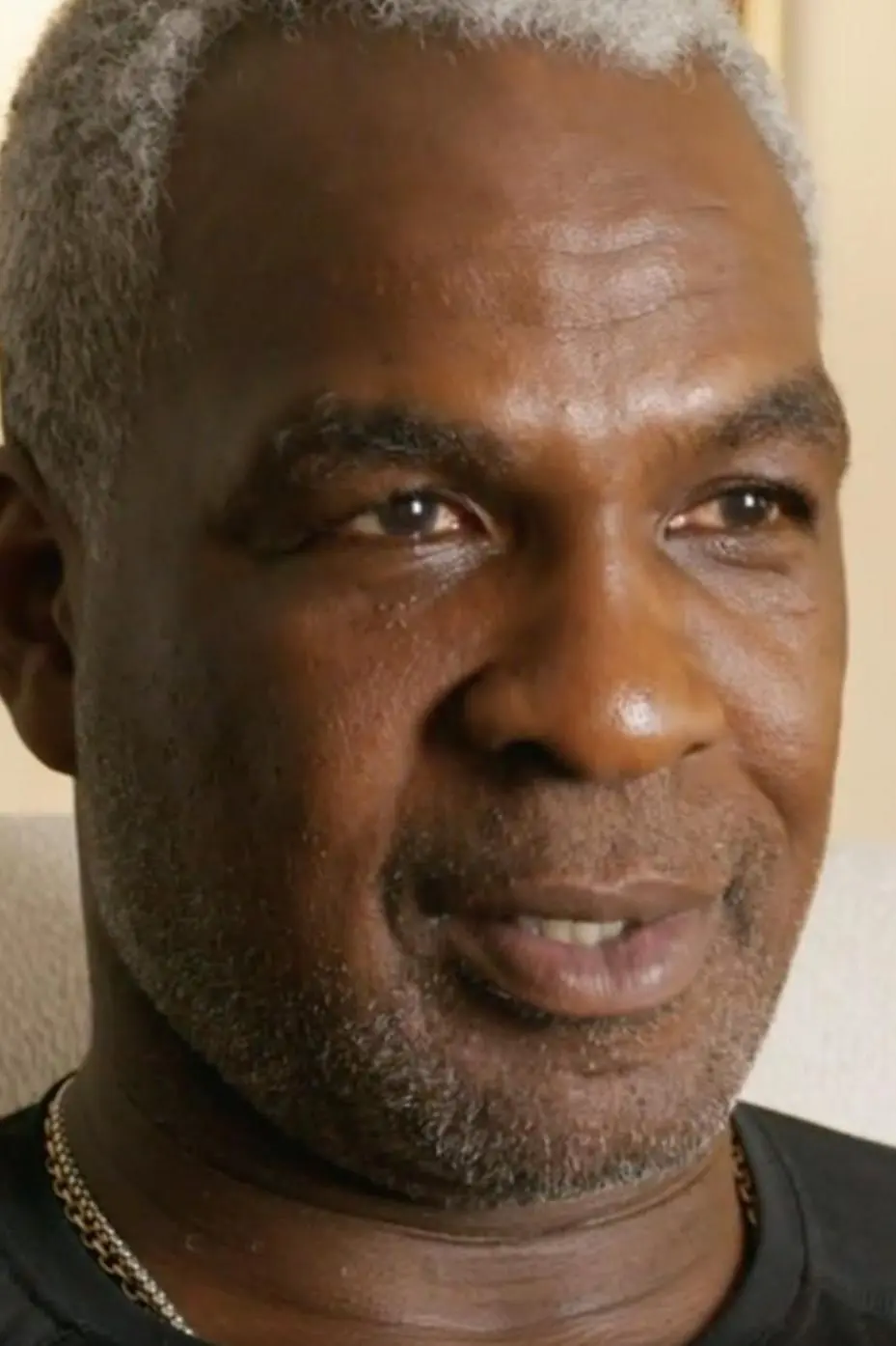 Charles Oakley_peliplat