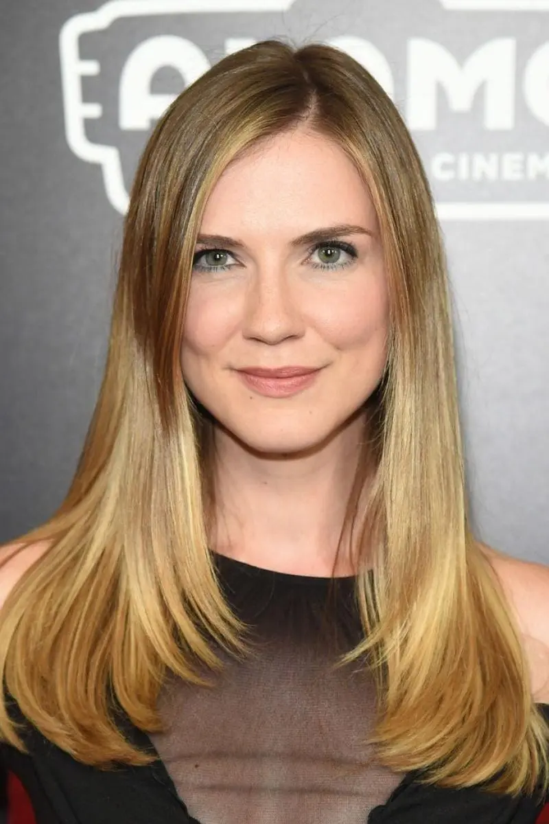 Sara Canning_peliplat