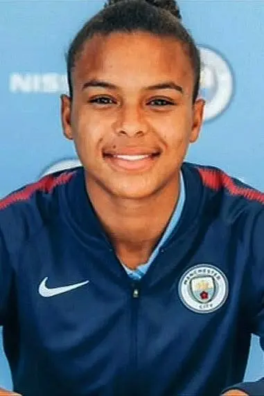 Nikita Parris_peliplat