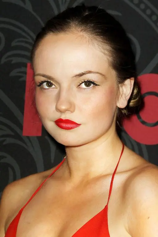 Emily Meade_peliplat