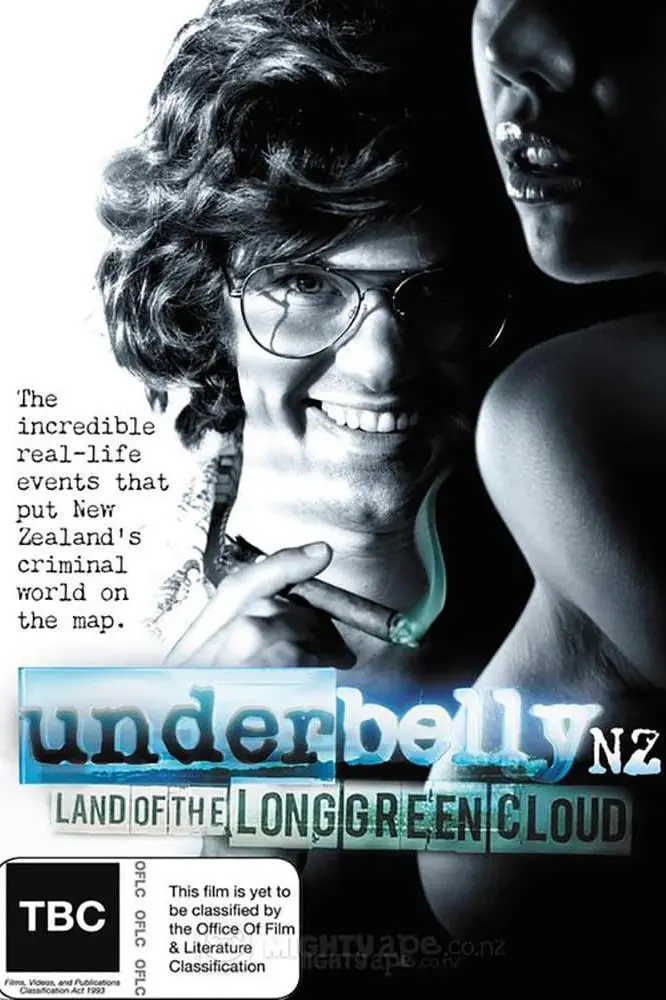 Underbelly: Land of the Long Green Cloud_peliplat