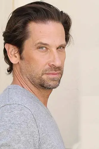 Roger Howarth_peliplat