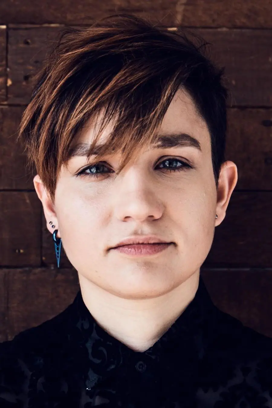 Bex Taylor-Klaus_peliplat