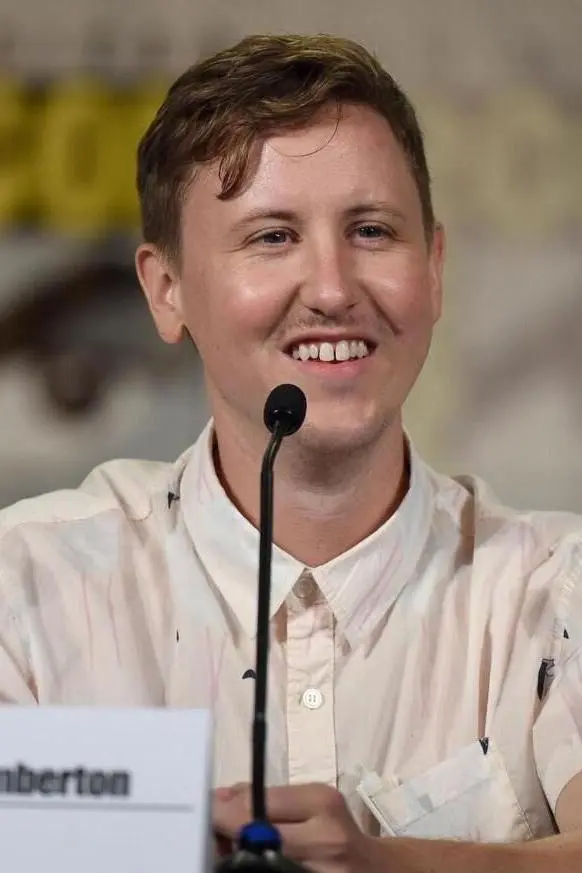 Johnny Pemberton_peliplat