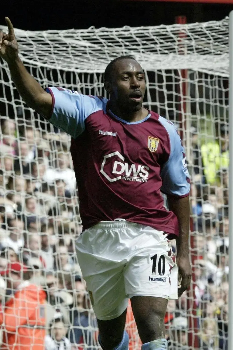 Darius Vassell_peliplat