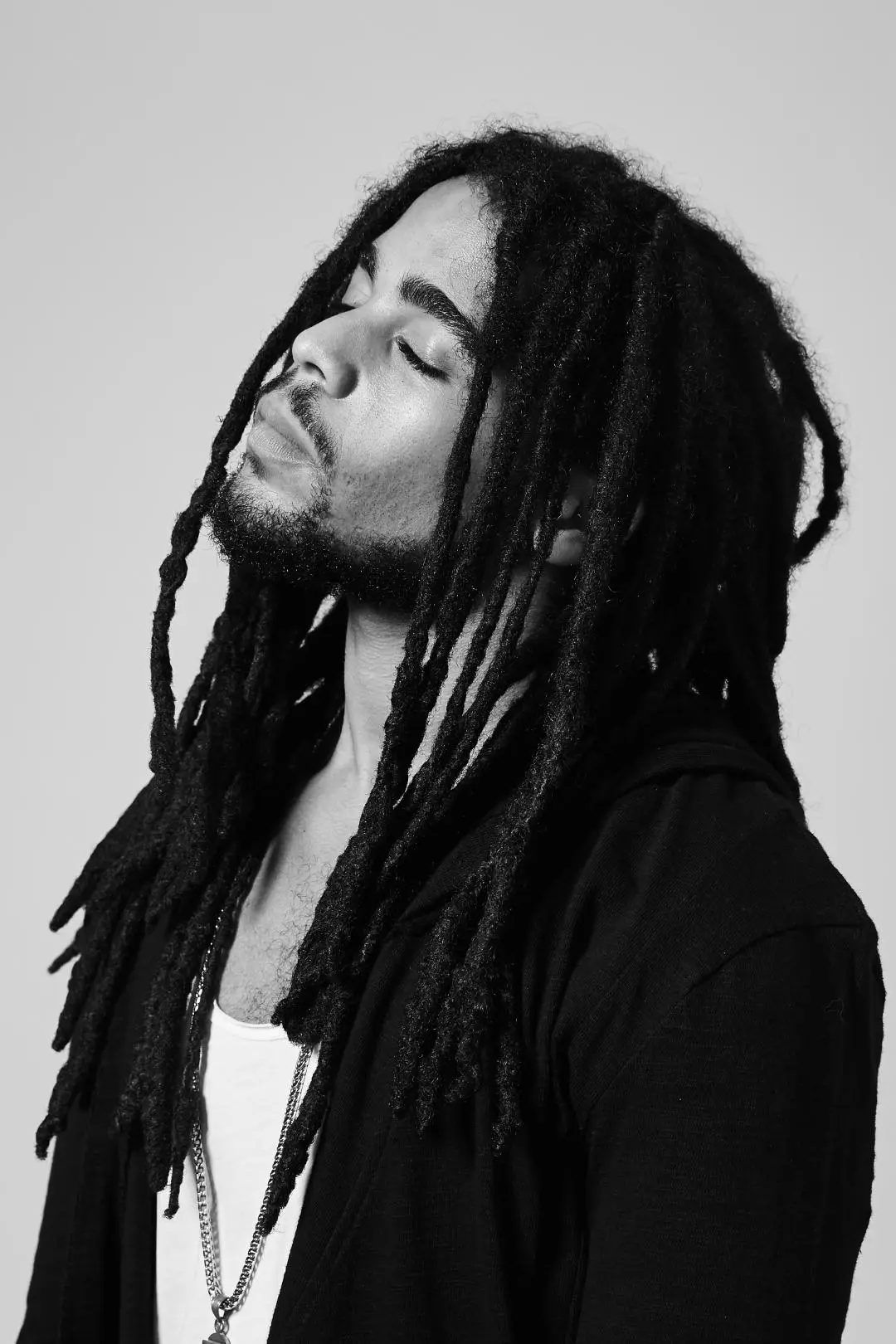 Skip Marley_peliplat