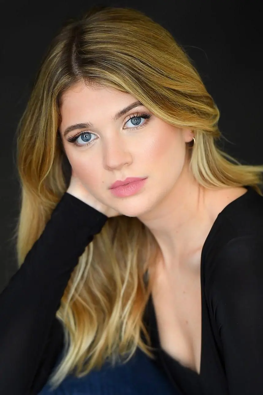 Sarah Fisher_peliplat