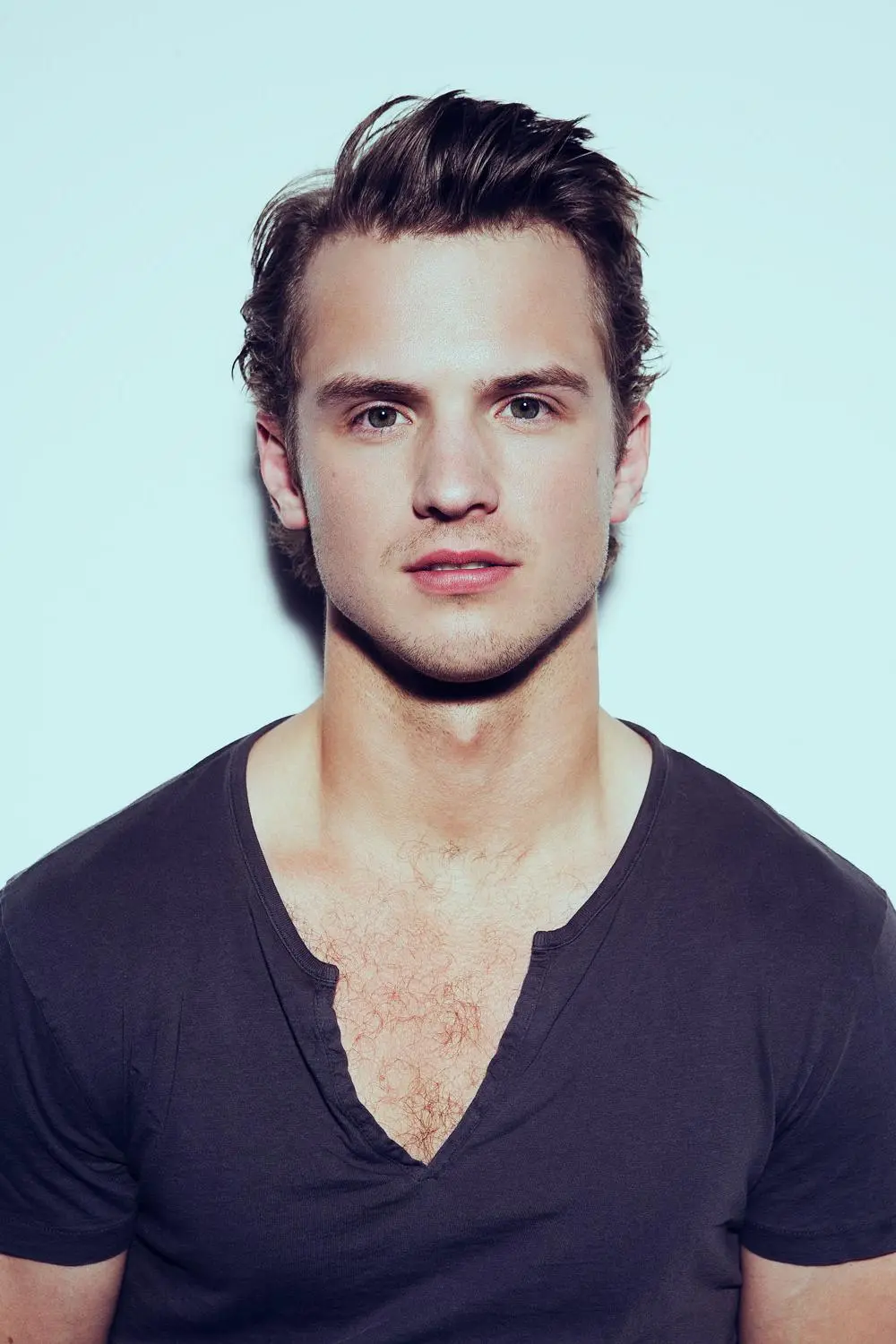 Freddie Stroma_peliplat