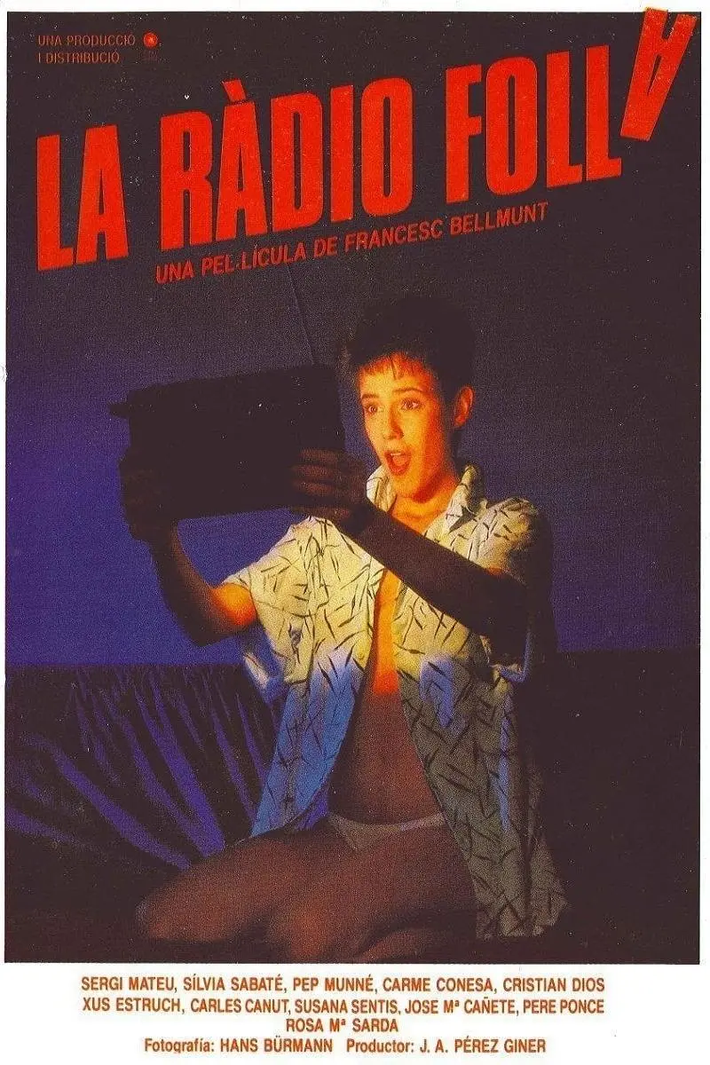 La ràdio folla_peliplat