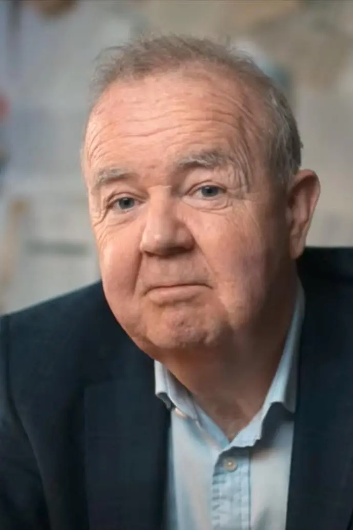 Ian Hislop_peliplat