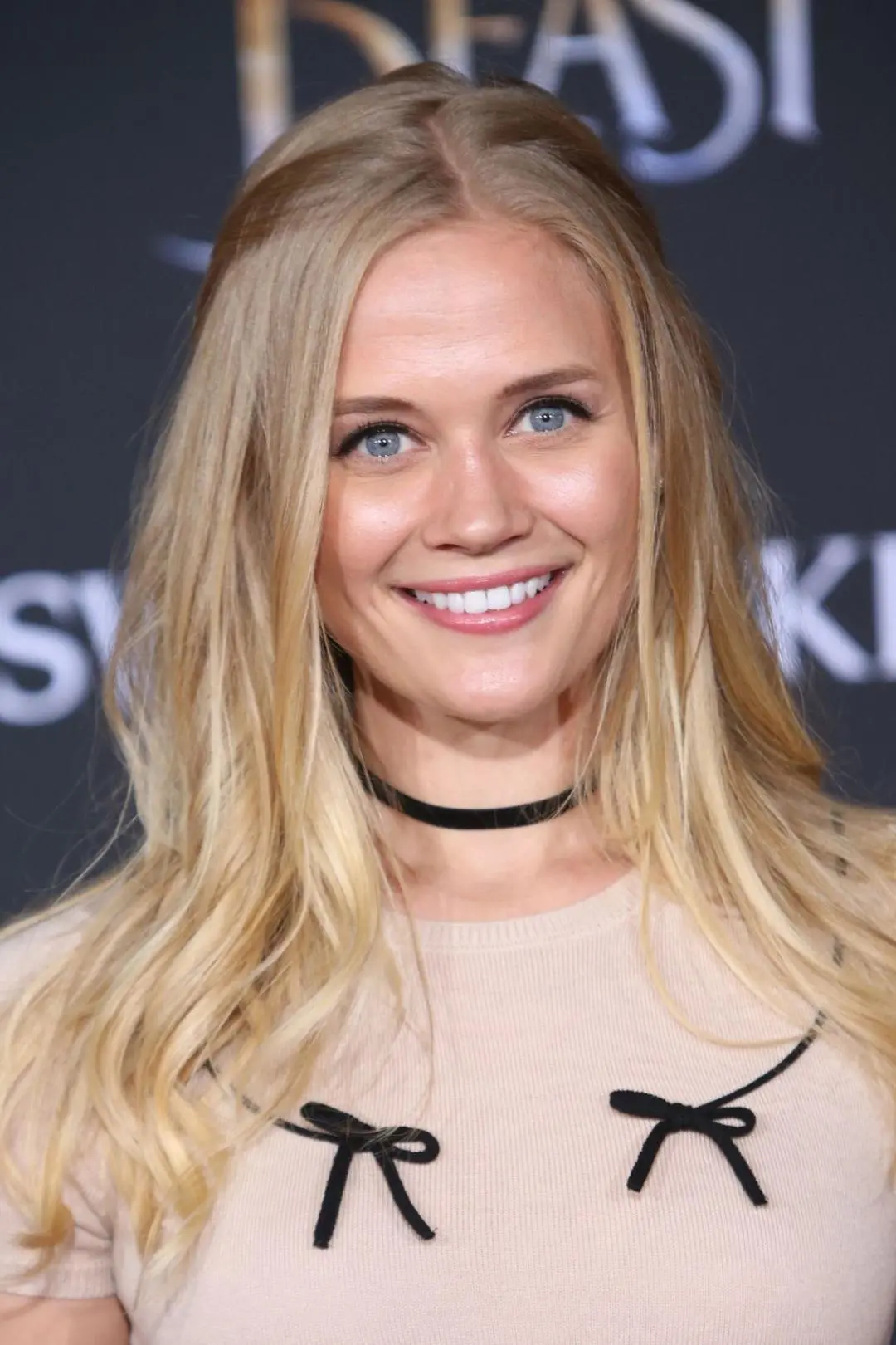 Carly Schroeder_peliplat