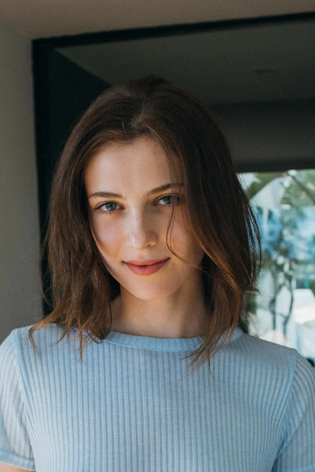 Zoe Levin_peliplat