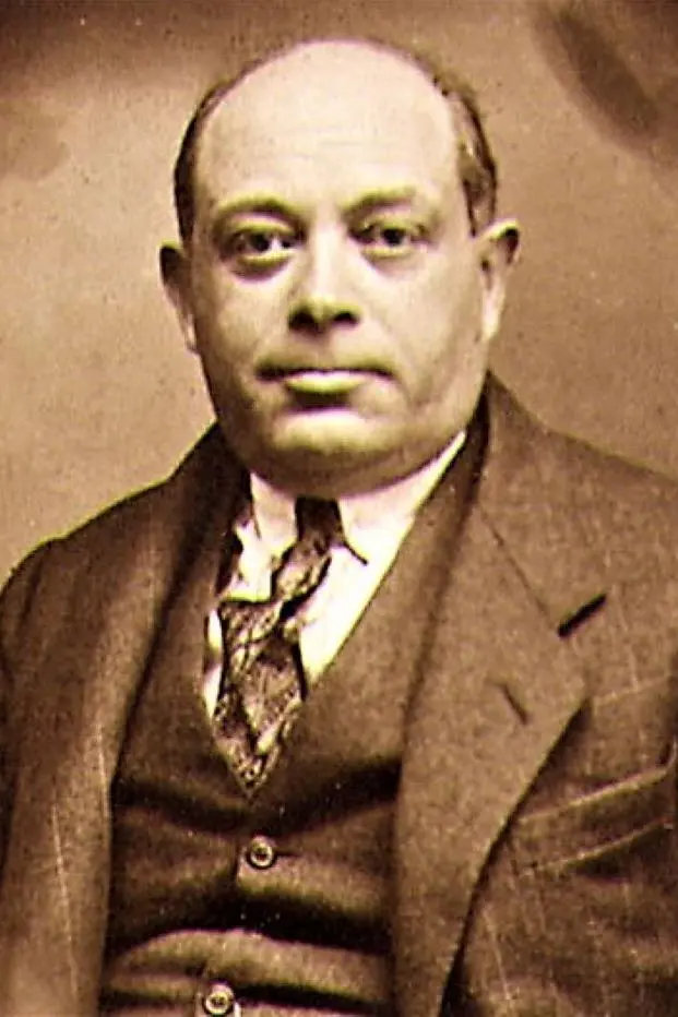 Adolf E. Licho_peliplat