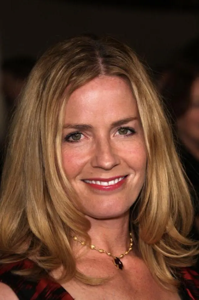 Elisabeth Shue_peliplat