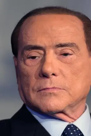Silvio Berlusconi_peliplat