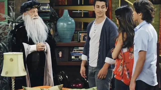 Wizards of Waverly Place_peliplat