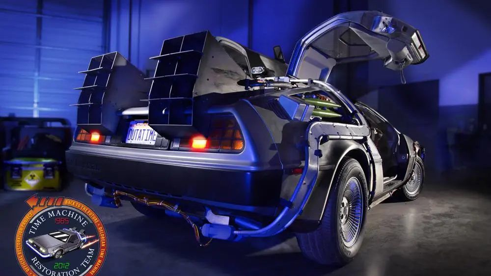 OUTATIME: Saving the DeLorean Time Machine_peliplat