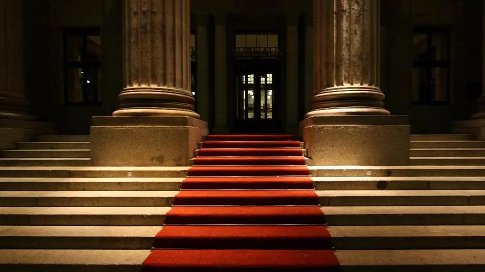 The Red Carpet_peliplat