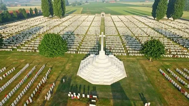 World War One Remembered: Passchendaele_peliplat