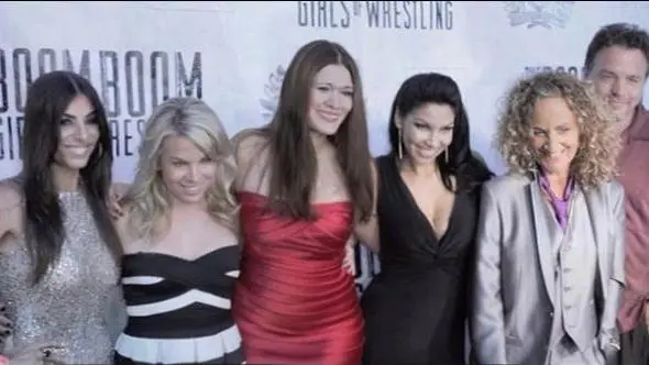 The Boom Boom Girls of Wrestling_peliplat