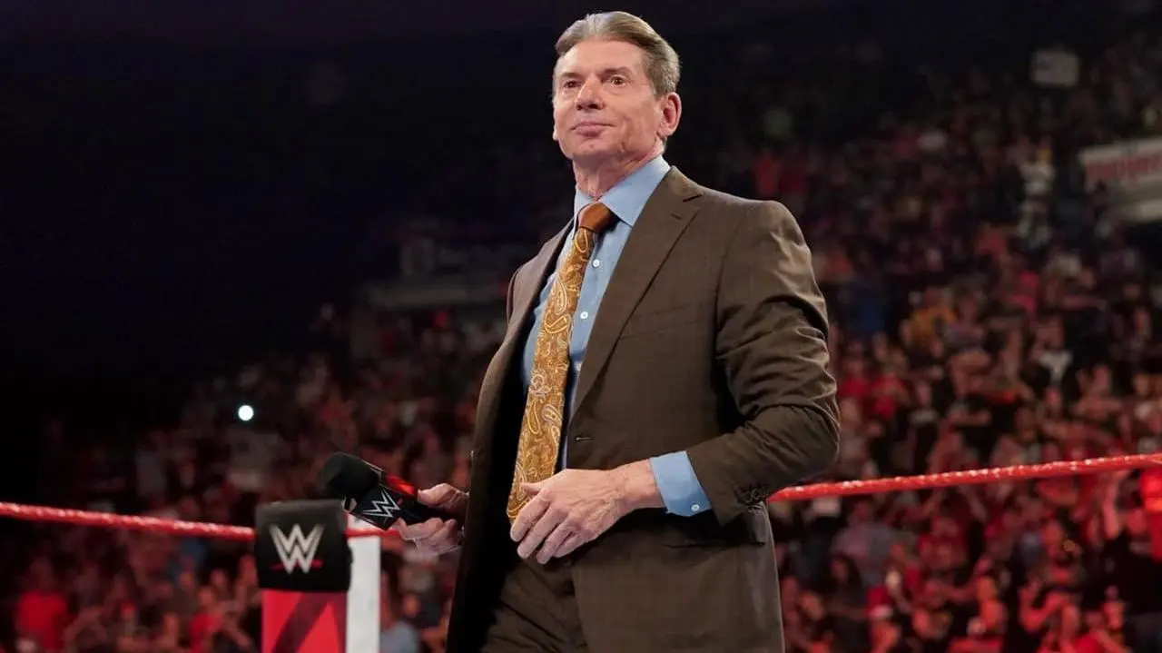 WWE: McMahon_peliplat