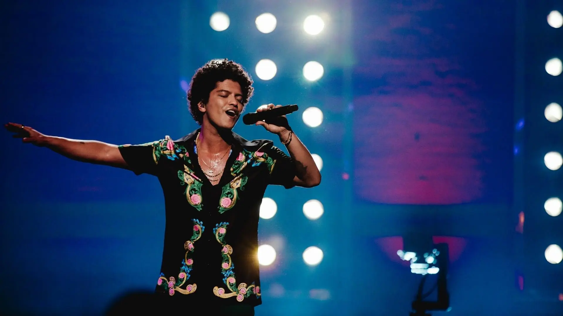 Bruno Mars: 24K Magic Live at the Apollo_peliplat