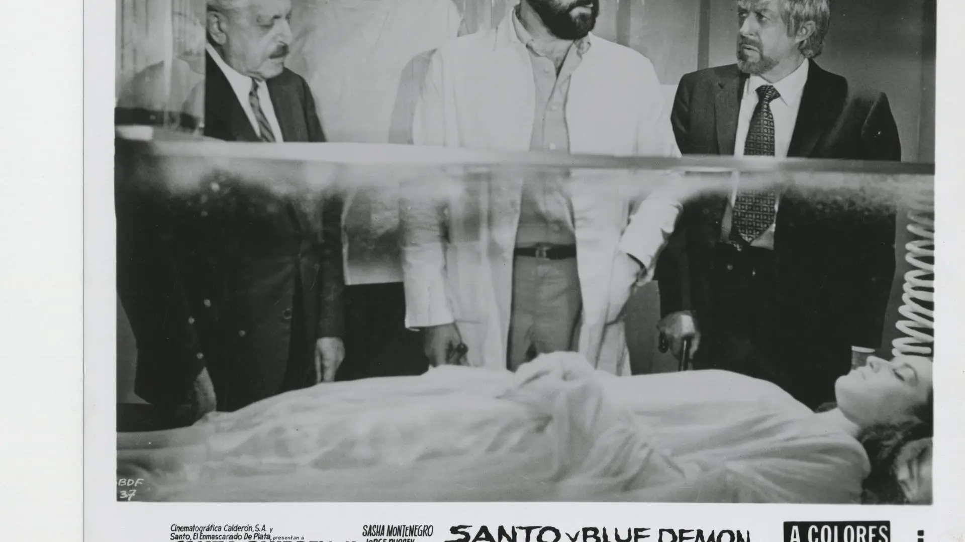 Santo and Blue Demon vs. Dr. Frankenstein_peliplat