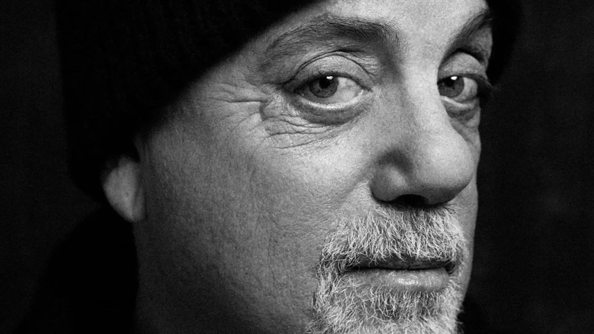 Billy Joel in Black & White_peliplat