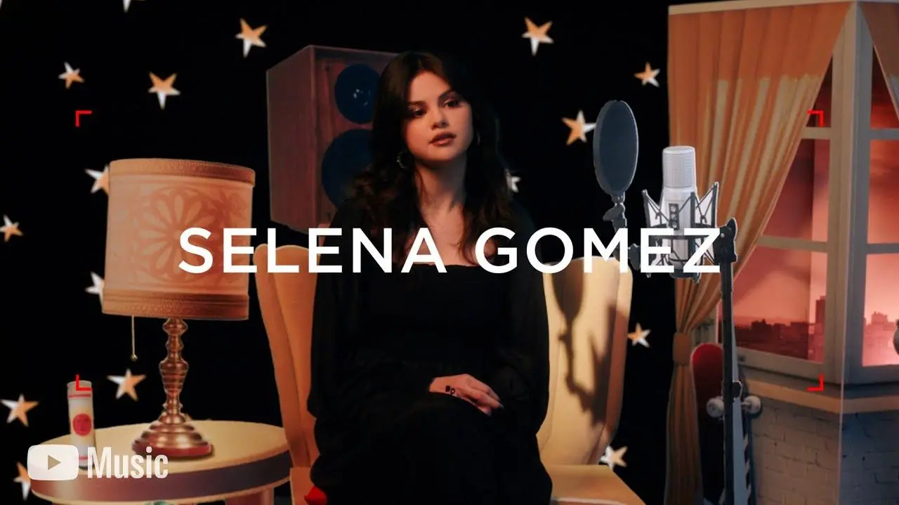 Selena Gomez - Artist Spotlight Stories_peliplat