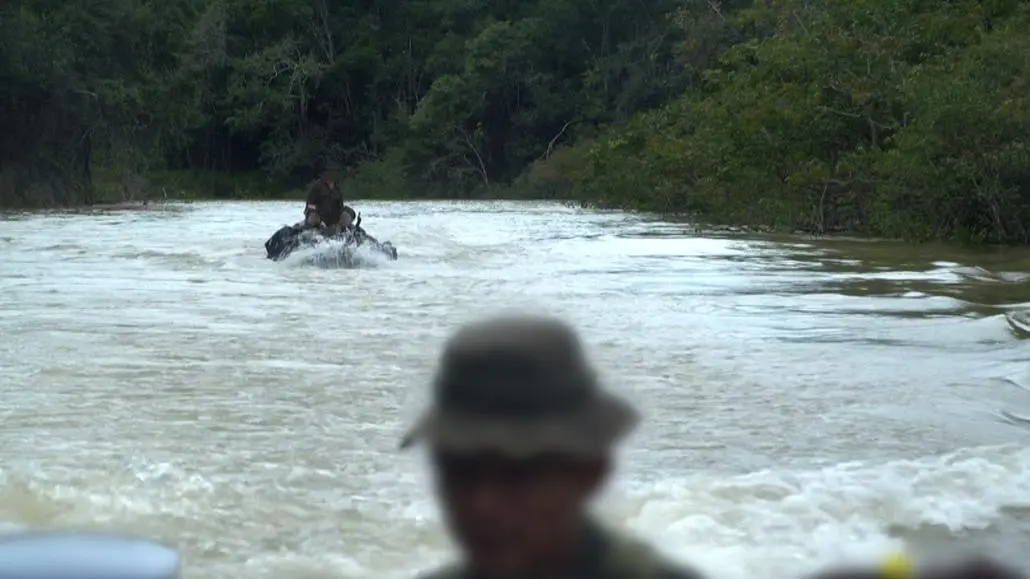 Jungle, cocaïne et révolution en Colombie: au coeur de la plus vieille guerilla du monde_peliplat