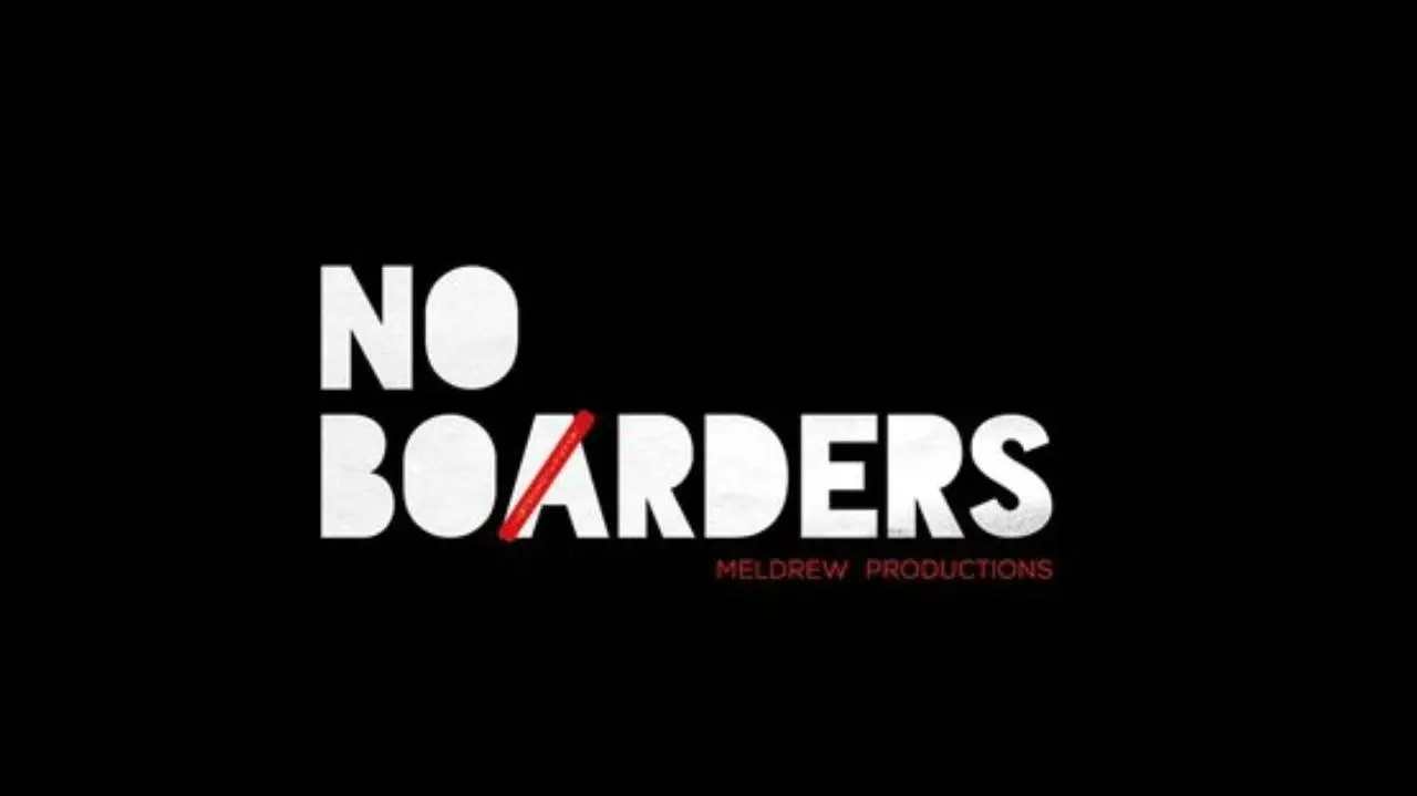 No Boarders_peliplat