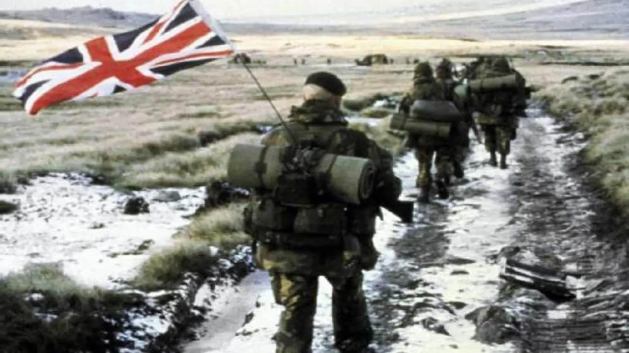 Falklands War: The Untold Story_peliplat