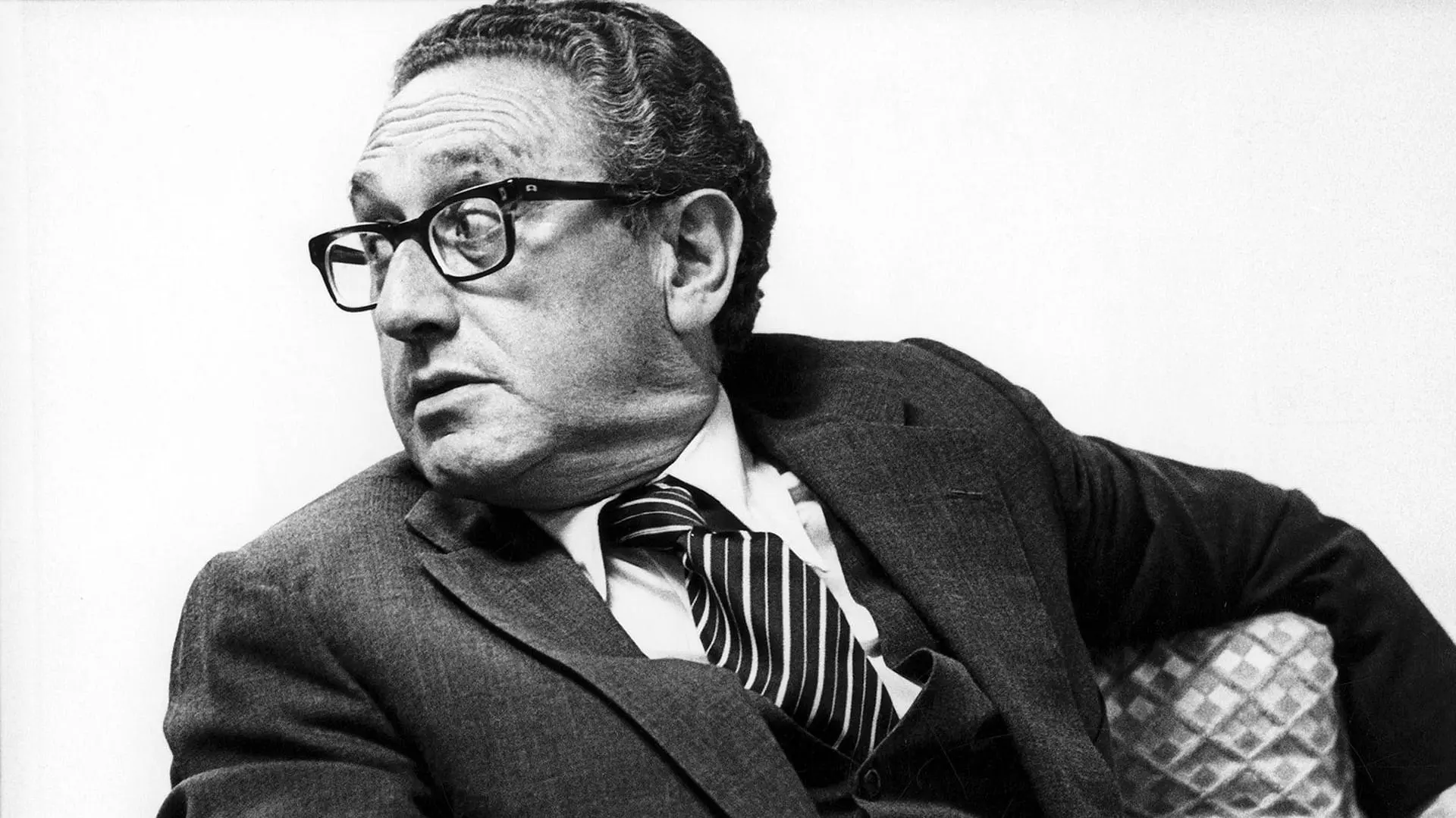 The Trials of Henry Kissinger_peliplat